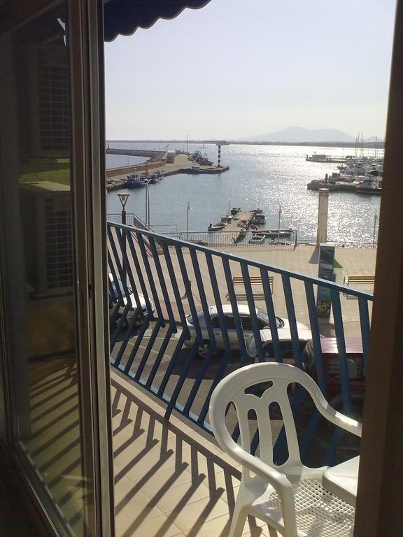 Vista Mar Apartment L'Ampolla Kültér fotó